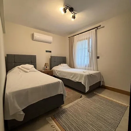 Διαμέρισμα Modern Garden Flat In Αλικαρνασσός