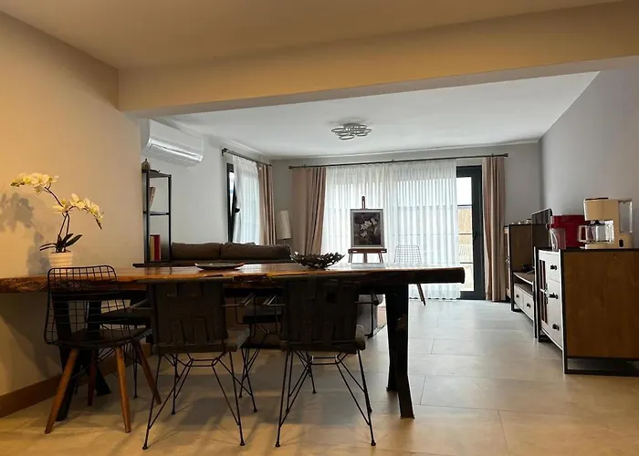 Apartamento Modern Garden Flat In