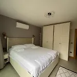 Modern Garden Flat In * בודרום